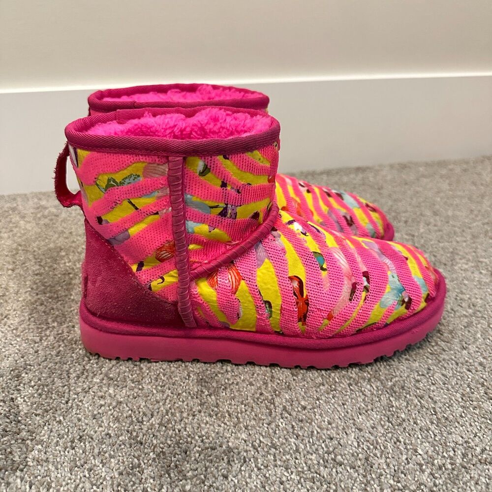 UGG Classic Mini Tiger Flower Sequin Pink Boots 1124951 Women's 8 - Picture 6 of 13